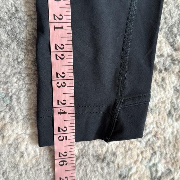 Gymshark Crossover Leggings - Picture 9 of 9